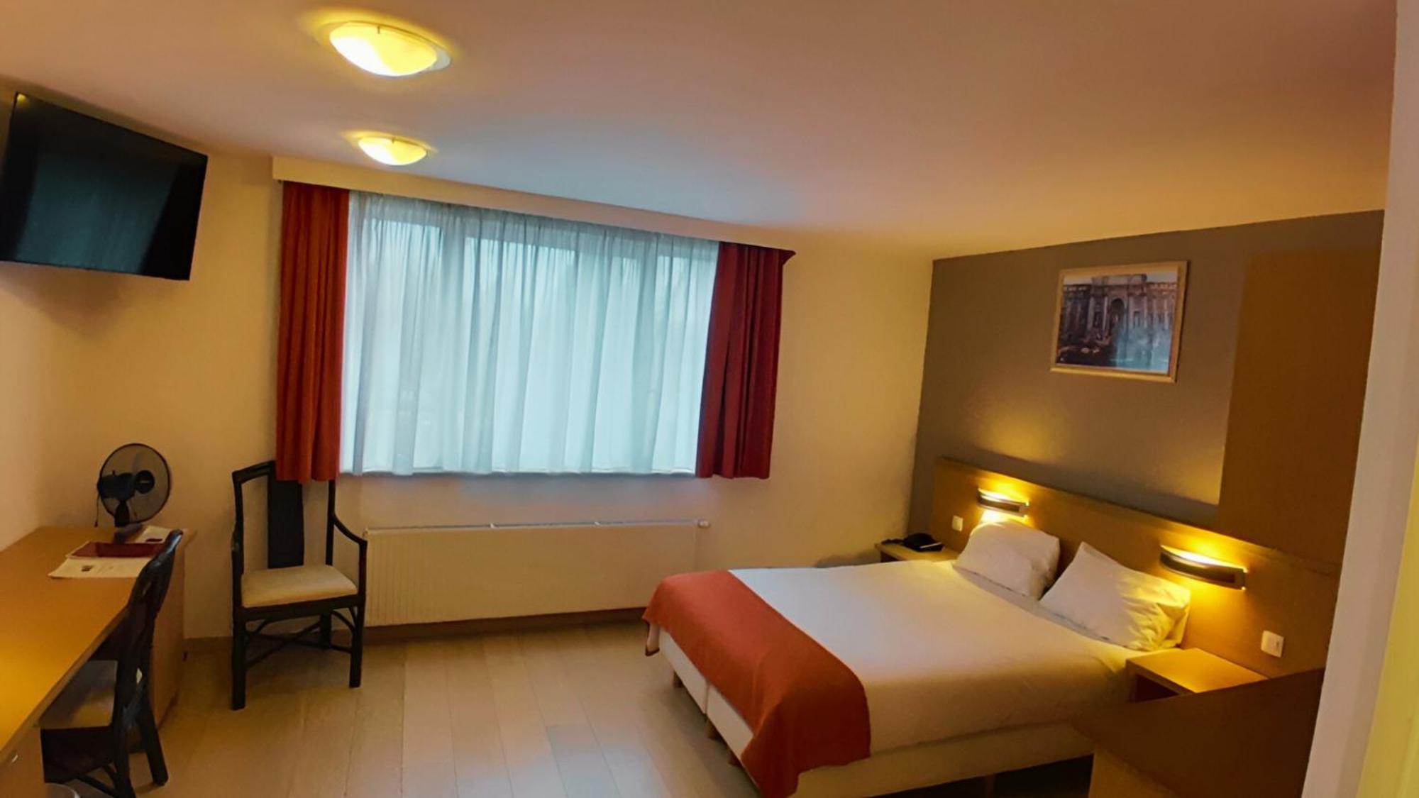 Hotel Taormina Brussels Airport Zaventem Exteriér fotografie